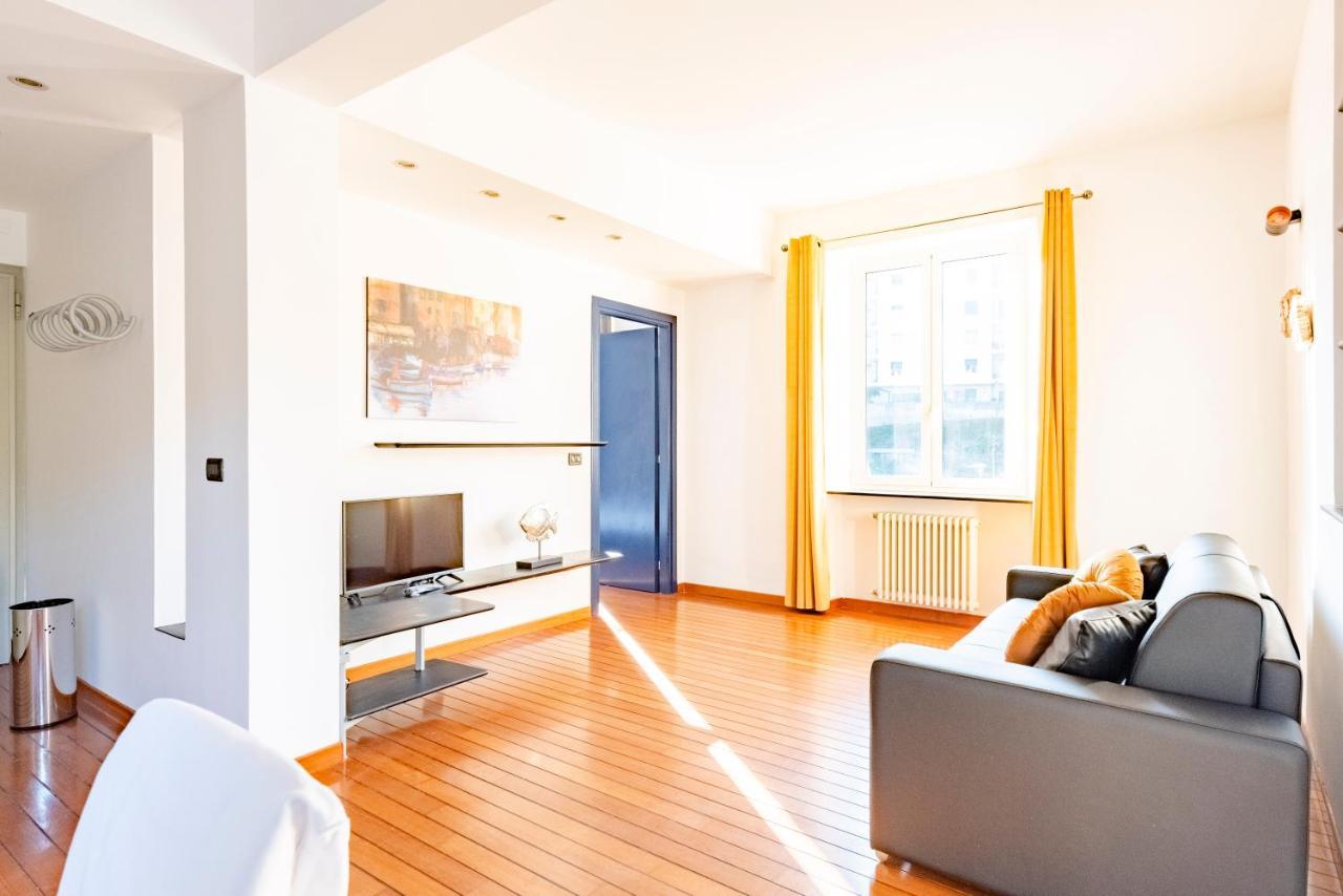 Joivy Modern Flat Next To The Sea Apartment Genoa Exterior photo